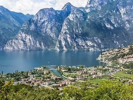 Borgo Del Sole 5